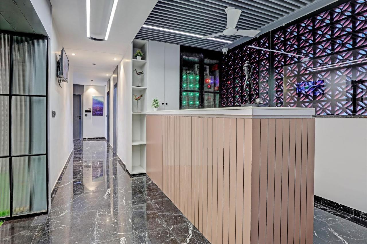 Hotel Lee Platinum Ahmedabad Eksteriør bilde